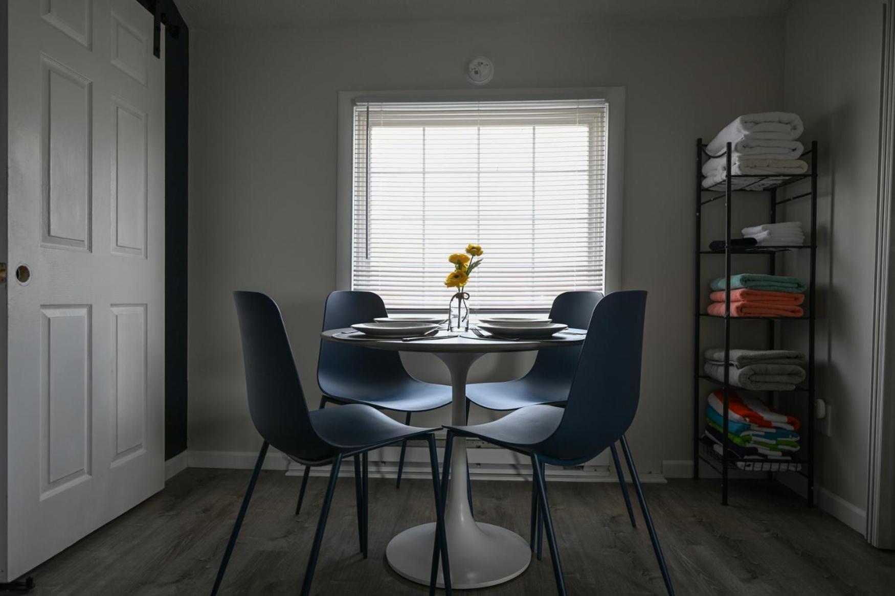 Recharge And Reconnect Your Cozy Nest Holiday home *